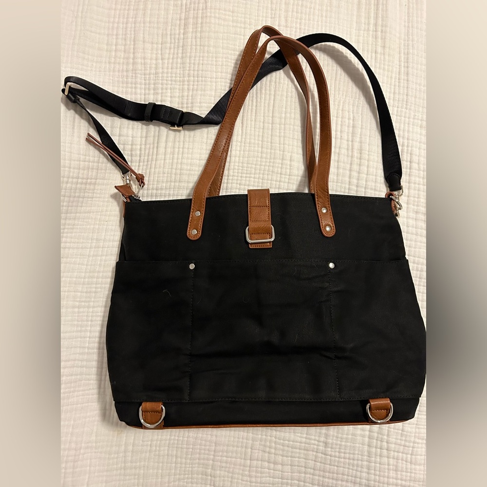 Momkindness black convertible diaper bag